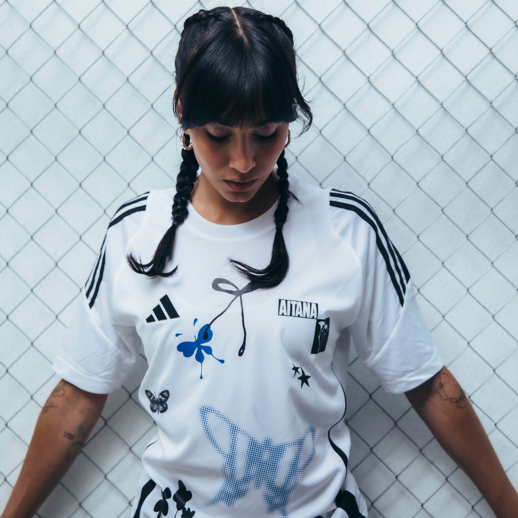 Camiseta Oficial METAMORFOSIS SEASON Aitana x adidas
