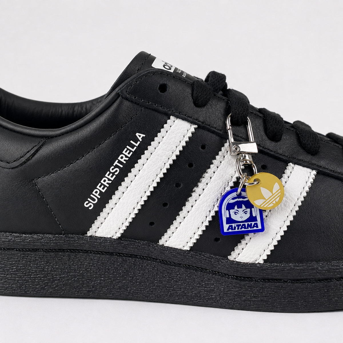 ZAPATILLAS ADIDAS SUPERESTRELLA AITANA X ADIDAS